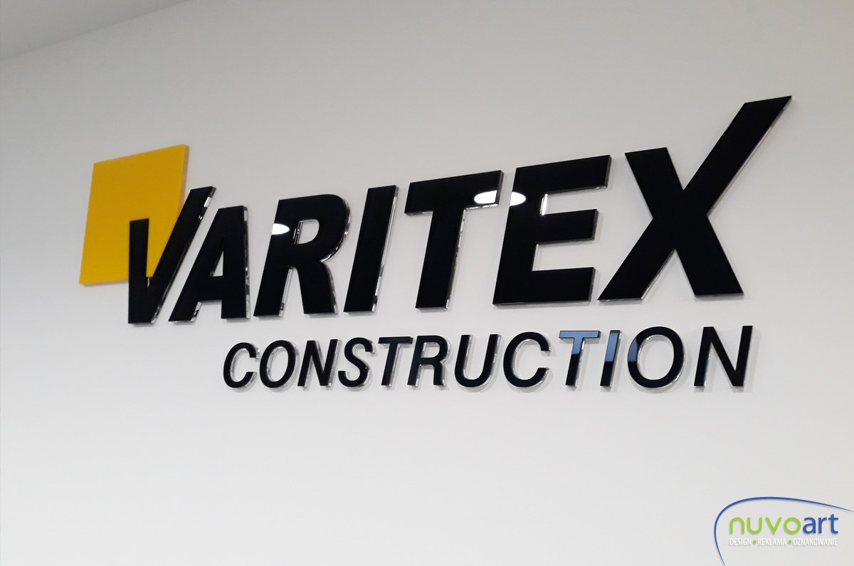Varitex Construction. Logo przestrzenne wykonane z dwóch warstw plexi.